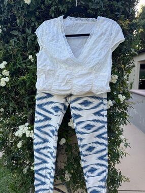 Vintage Feminine Fitted top